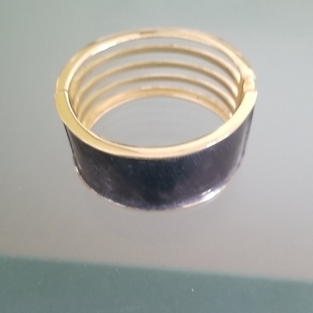 Blue and gold bracelet
